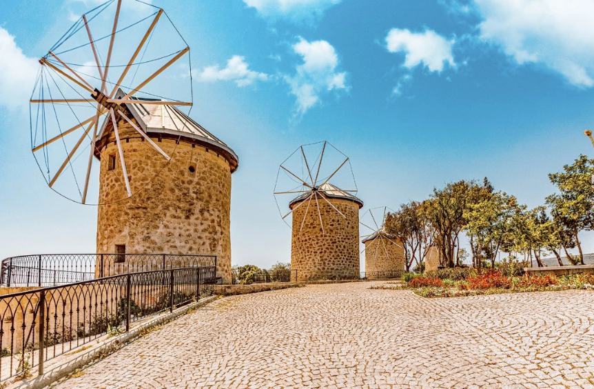 Alaçatı Windmills